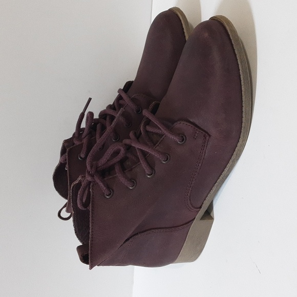 Steve Madden ankle boots women 9.5M Lace-up Chelsea burgendy Y2k Festival Casual - Picture 13 of 13